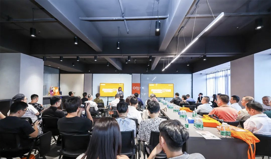 「蝶變創(chuàng)新·IP共創(chuàng) | NO.2」ORI元?jiǎng)?chuàng)營(yíng)青年設(shè)計(jì)師沙龍，與設(shè)計(jì)師一起暢談“IP之道”！